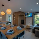 Hyggemate - Nordic With Sauna & Jacuzzi Retreat *