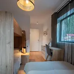 Vakantiehuis Hyggemate - Nordic With Sauna & Jacuzzi Retreat *