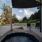 Hyggemate - Nordic With Sauna & Jacuzzi Retreat Sarnitsa