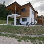 Hyggemate - Nordic With Sauna & Jacuzzi Retreat Sarnitsa