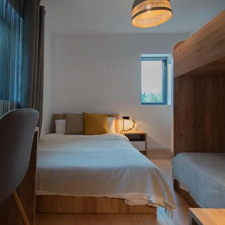Vakantiehuis Hyggemate - Nordic With Sauna & Jacuzzi Retreat Sarnitsa