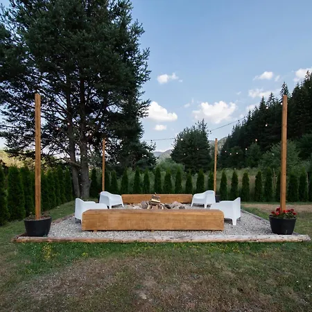 Hyggemate - Nordic With Sauna & Jacuzzi Retreat Vakantiehuis Sarnitsa