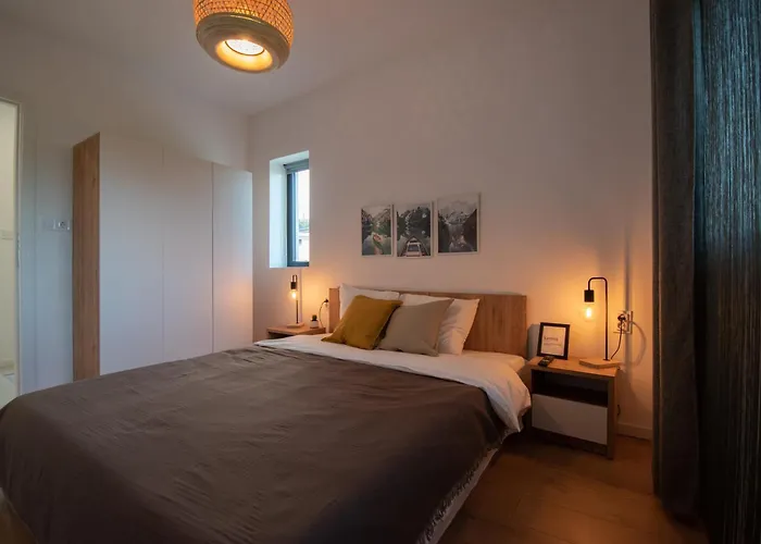 Hyggemate - Nordic With Sauna & Jacuzzi Retreat 度假居 瑟尔尼察