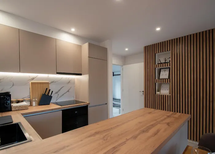 Hyggemate - Nordic With Sauna & Jacuzzi Retreat * 瑟尔尼察