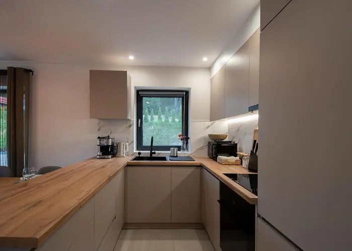 Hyggemate - Nordic With Sauna & Jacuzzi Retreat * 瑟尔尼察